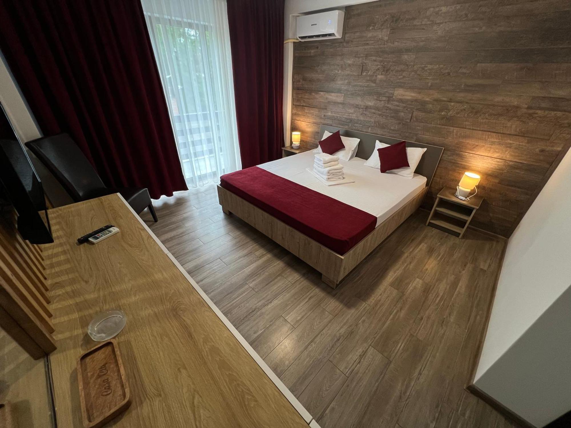 Clb Residence Западен Ефорие Екстериор снимка